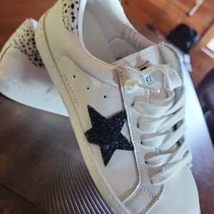 White & black Cheetah low top sneakers